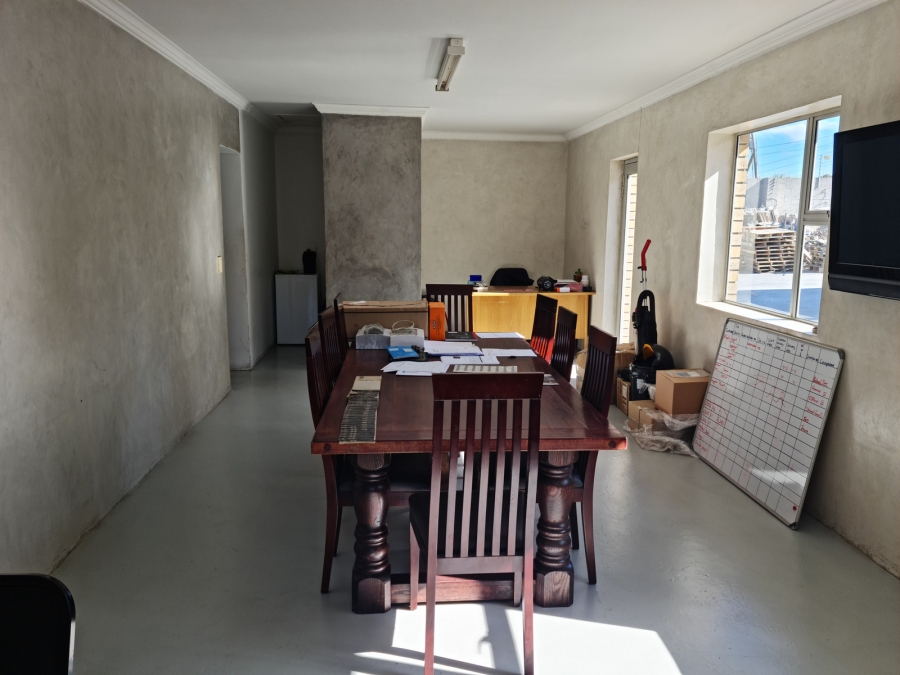 To Let commercial Property for Rent in Broadlands Western Cape